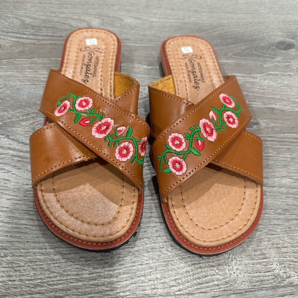 Brown Floral Embroidered Women's Sandals